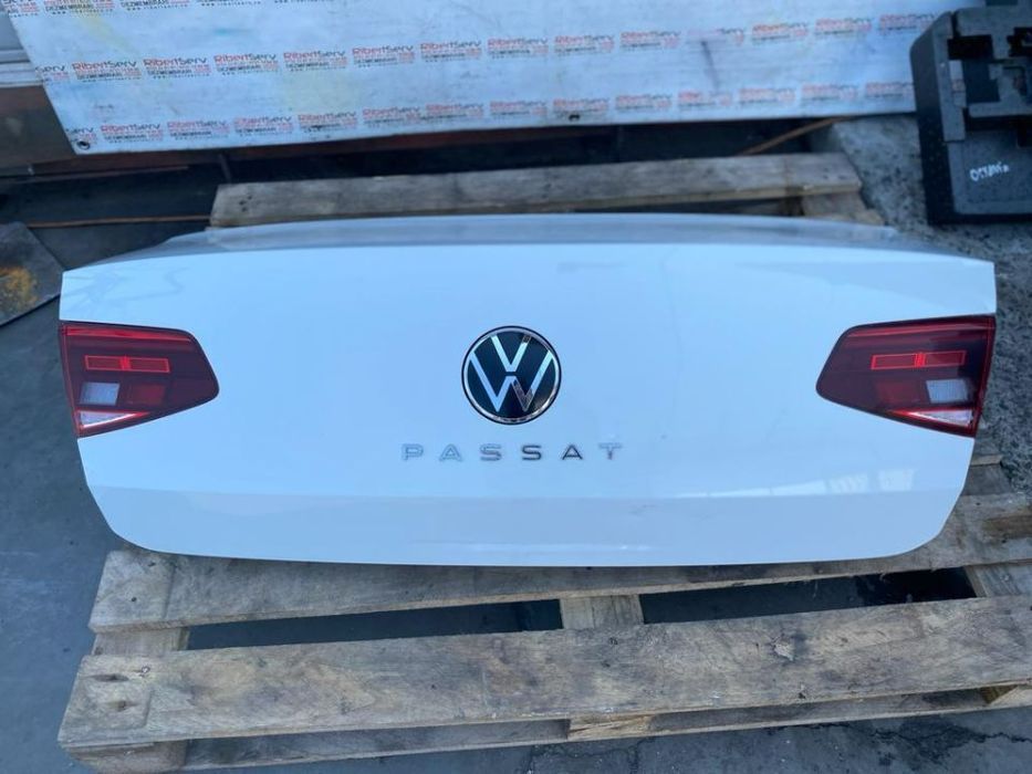 capota spate/portbagaj vw passat b8 - alb