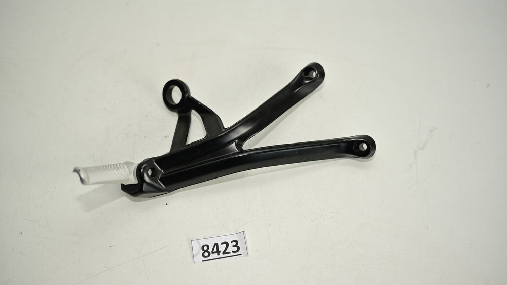 Ducati Monster 1200R Suport scarita dreapta spate