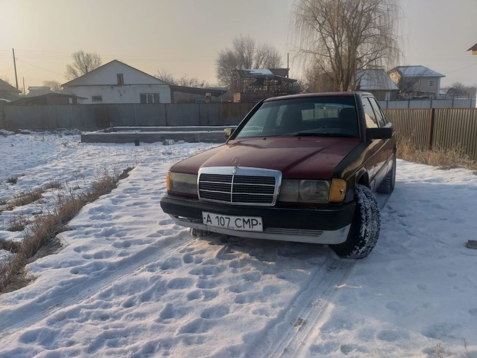 Мерседес 190.      1991 год