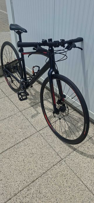 Велосипед Specialized Sirrus Sport Disc - 26. Отлично състояние!