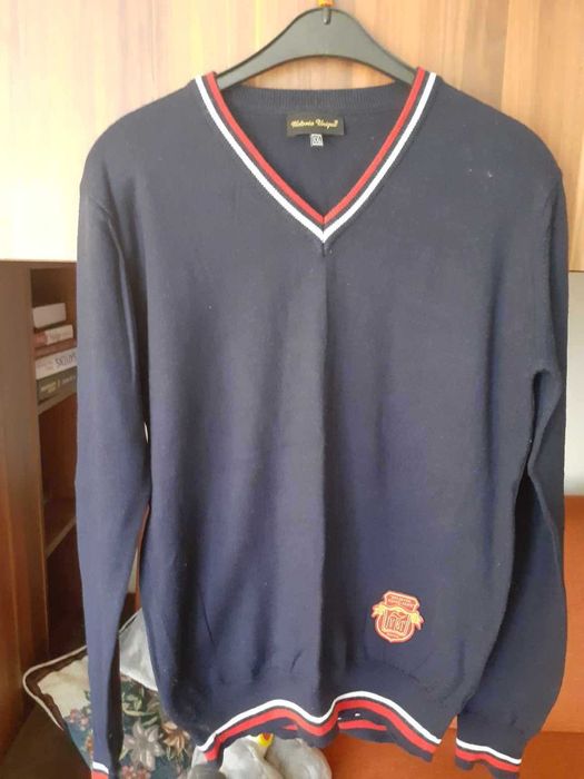 Ученическа    униформа    за 4-та ЕГ