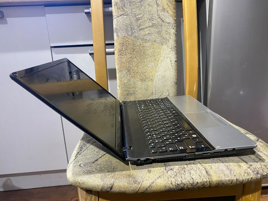 Samsung intel core i5/Nvidia GeForce/OZU 8GB/SSD