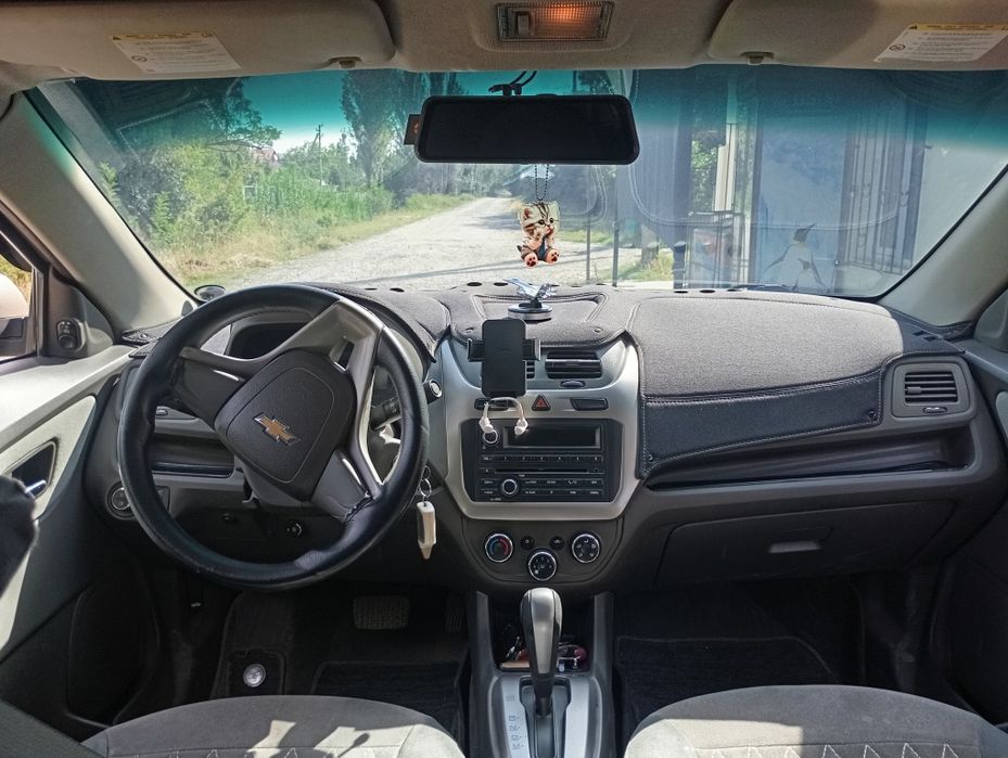 Срочно продается Chevrolet Cobalt 4 позиция в хорошем состоянии.