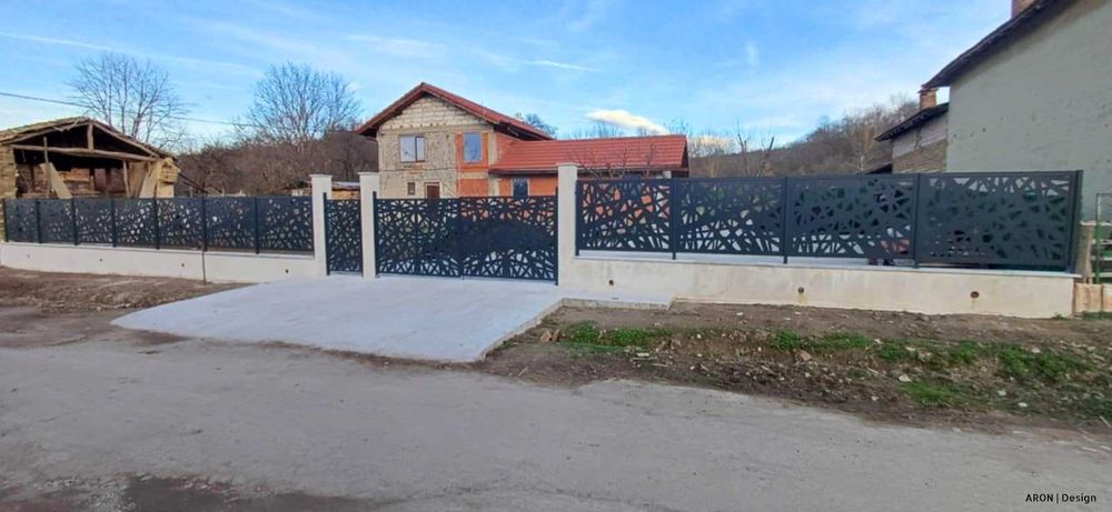 Оградни пана, врати, порти, парапети и пана за дома над 7000 модела