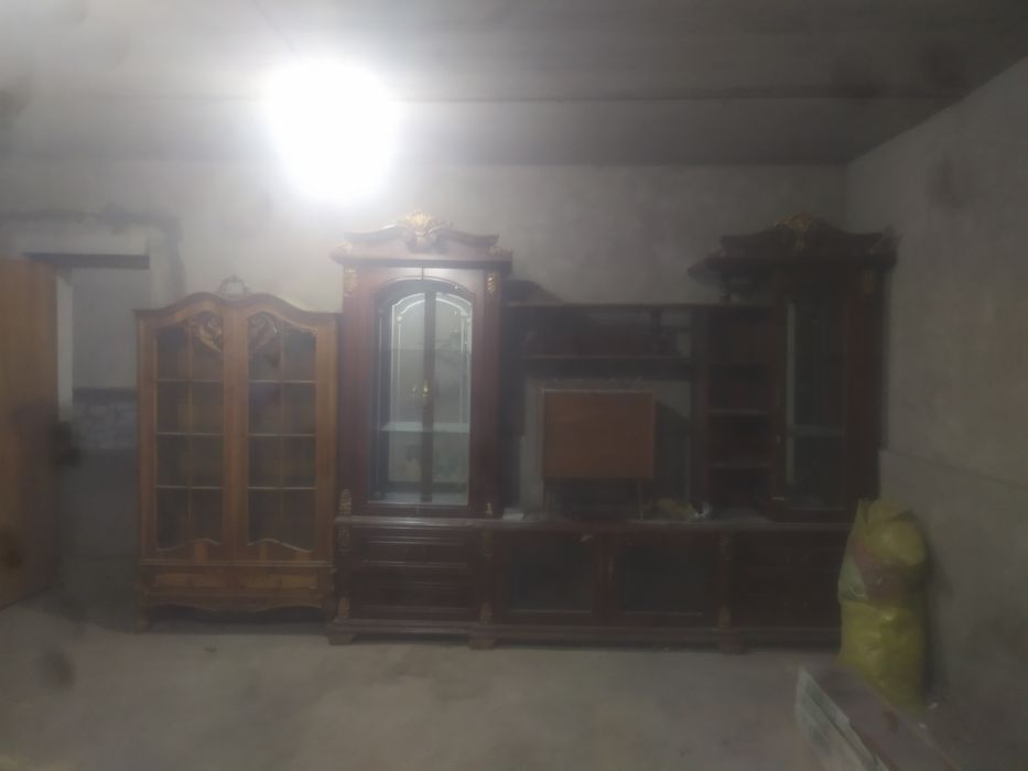 Lustira mebel sotiladi narxini kelwamiz