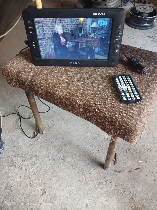 9 инчов тв за кола и камион