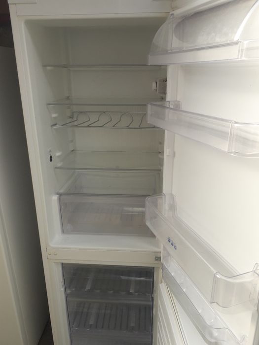 Frigider 2 usi arctic indesit electrolux whirpool asigur transport