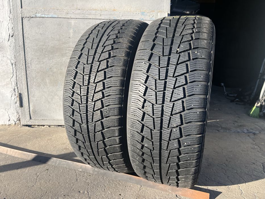 2 бр. зимни гуми 215/50/17 Gislaved 6/7 mm DOT 2620