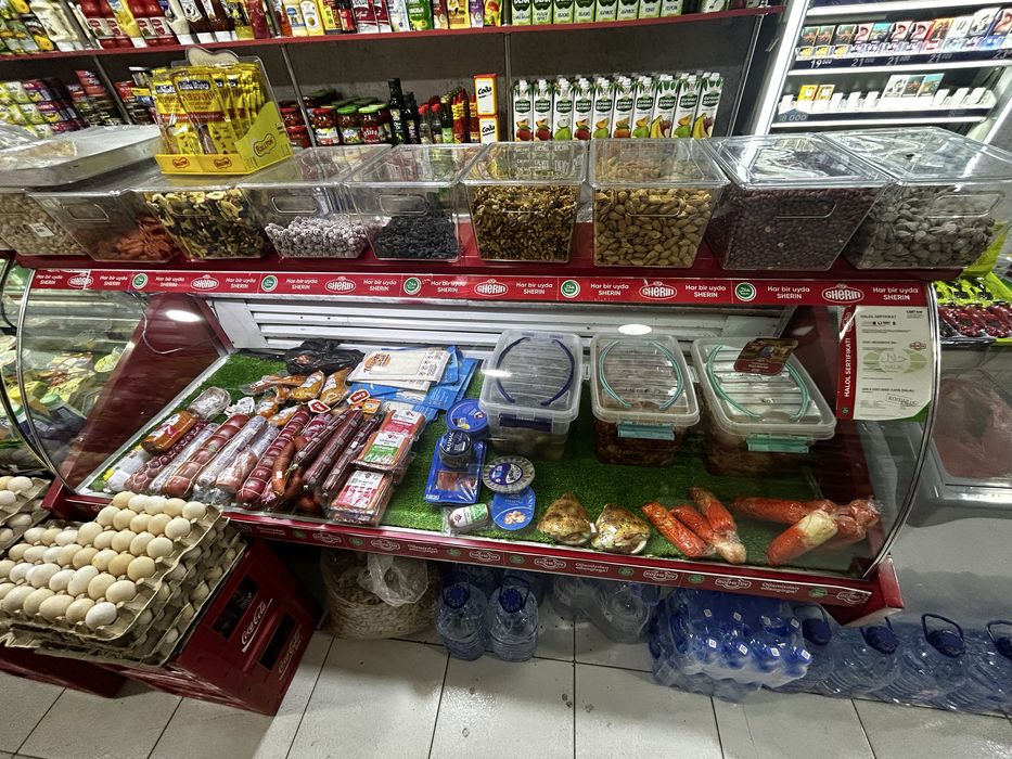 Витрина холодильник