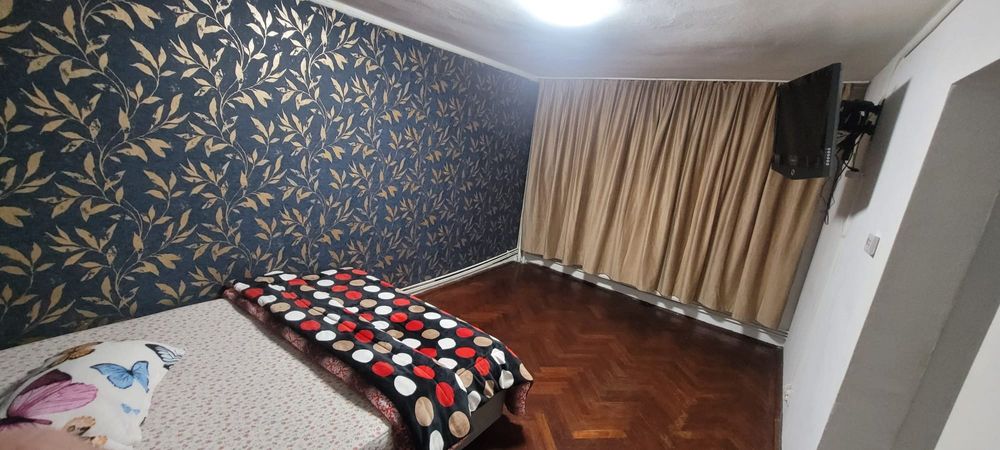 Închiriez apartament regim hotelier