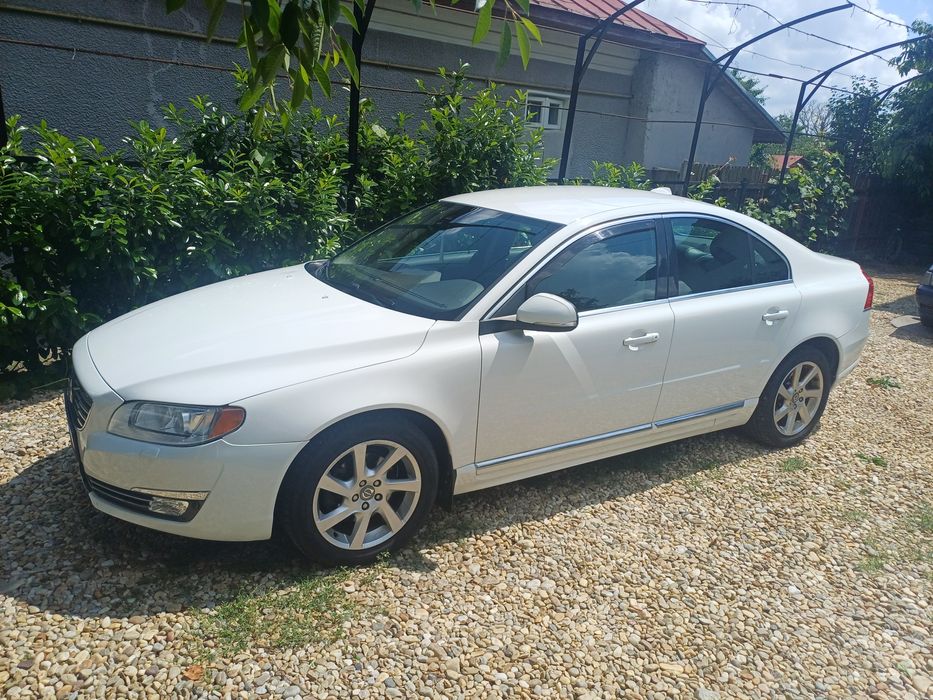 VOLVO S80 2013
