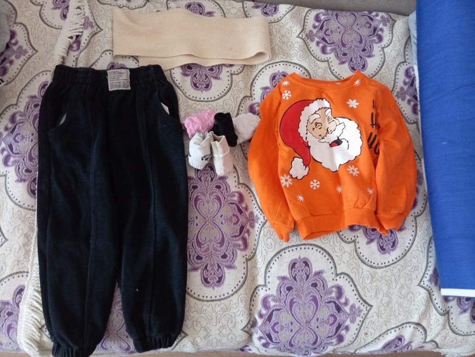 Отдам даром одежды б/у