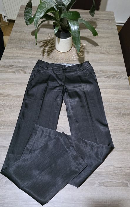 Pantaloni damă eleganți 40