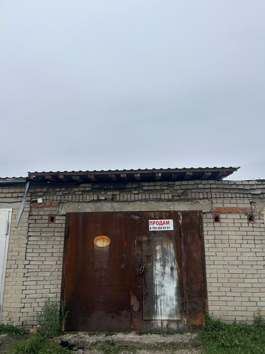 Продам гараж Сьянова 120