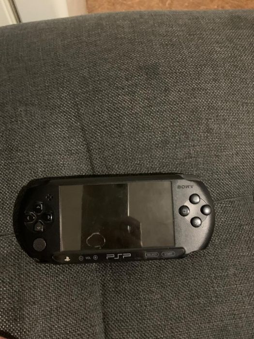 PsP pro с играми продам