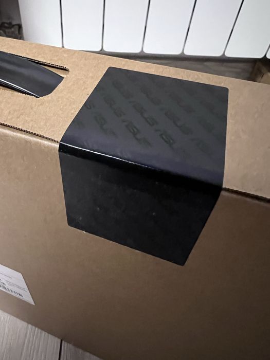 Laptop asus vivobook ultra 5 210H rtx 4050 16 gb 512 ssd nou sigilat