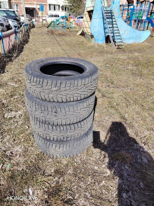 Продам резину зимнию