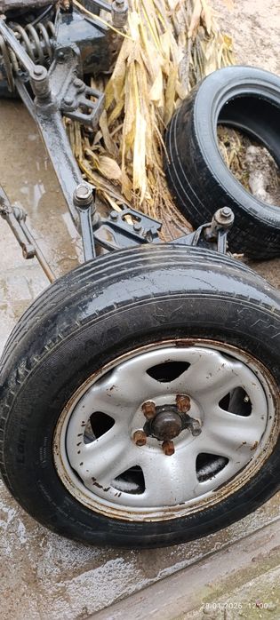 Voʻlga oldi peroʻdoʻk va orqa moʻst sotiladi