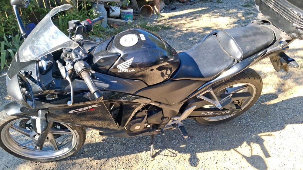 Honda CBR250R ABS 2012 – Injecție – Înmatriculată Iași – Kit lanț nou