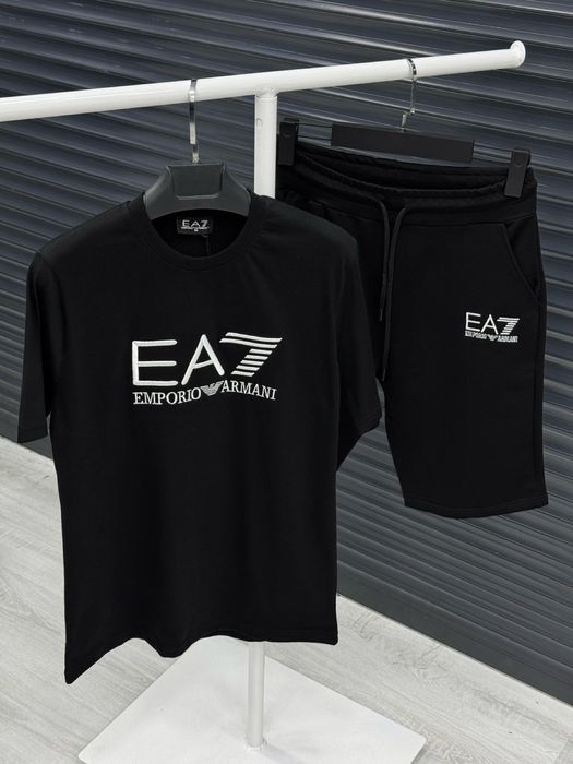 Марки Екипи