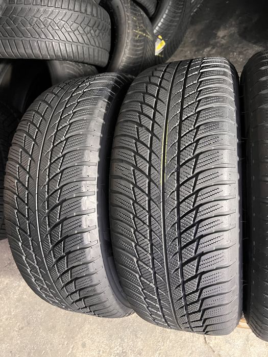 4 anvelope iarna 225/55/17 , Bridgestone , RunFlat , DOT 2022