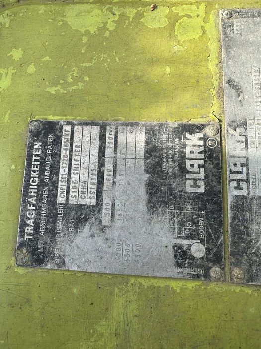 Stivuitor Clark CMP18 si CMP20 Triplex pe gaz