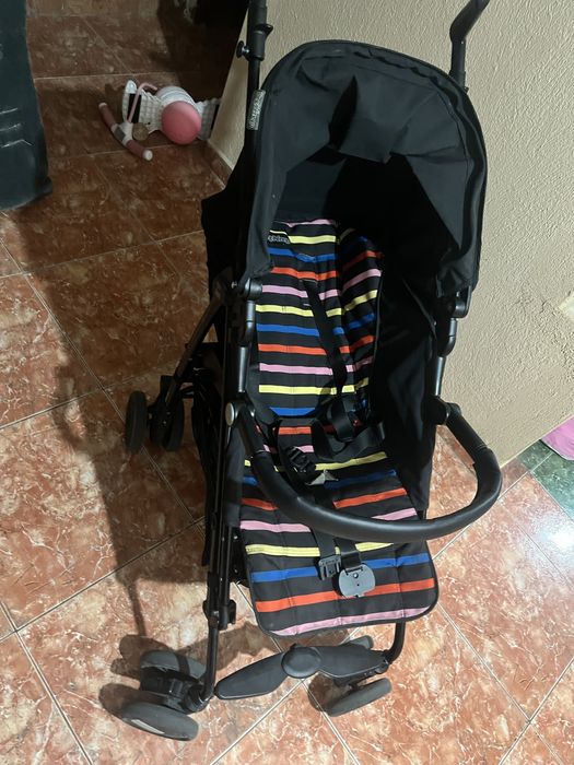 Детска лятна количка Peg perego pliko mini с ппдарък мека подложка.
