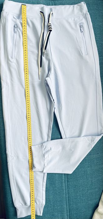 Pantaloni marimea S