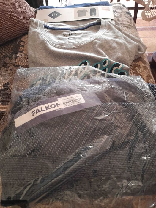 1 Pijama noua dama XXL de vara 1buc iarna XXL dama bleu 2 maieuri mar52/3XL