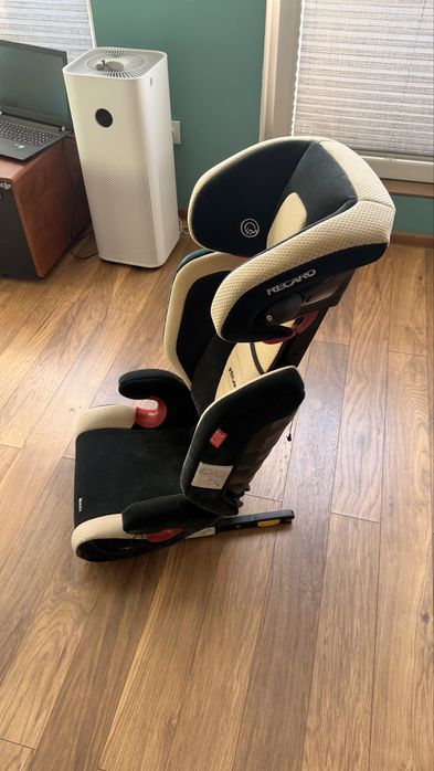 Детско столче за кола Recaro Monza Seatfix (15-36 кг) с ISOFIX
