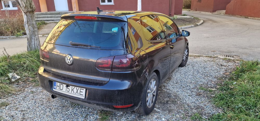 VOLKSWAGEN Golf 2010 — imagine 2