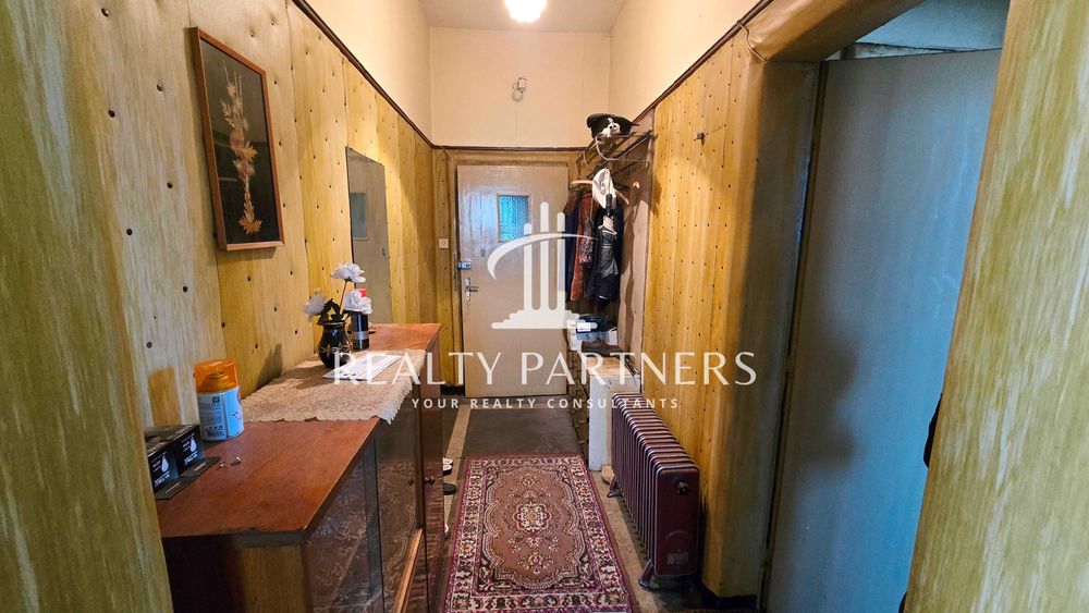 Продава се Тристаен апартамент в Перник, Изток - 70 кв.м за 1286 €/кв.м - Снимка #15