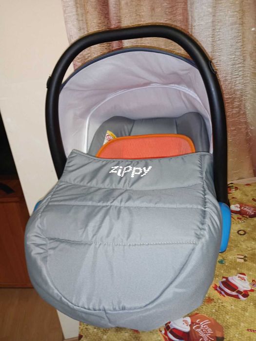 Столче за кола Zippy