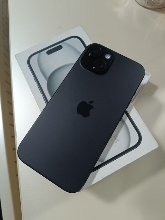 Продам iPhone 15