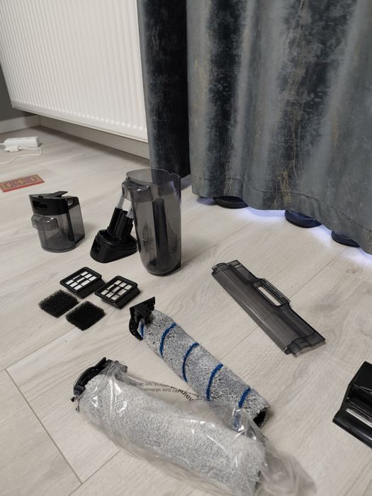 Aspirator cu spălare Rowenta X-Clean 4 – stare perfectă, cu garanție