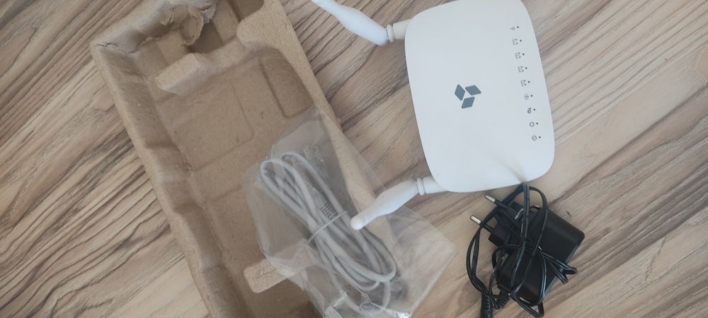 Срочно продам Wi-fi роутер