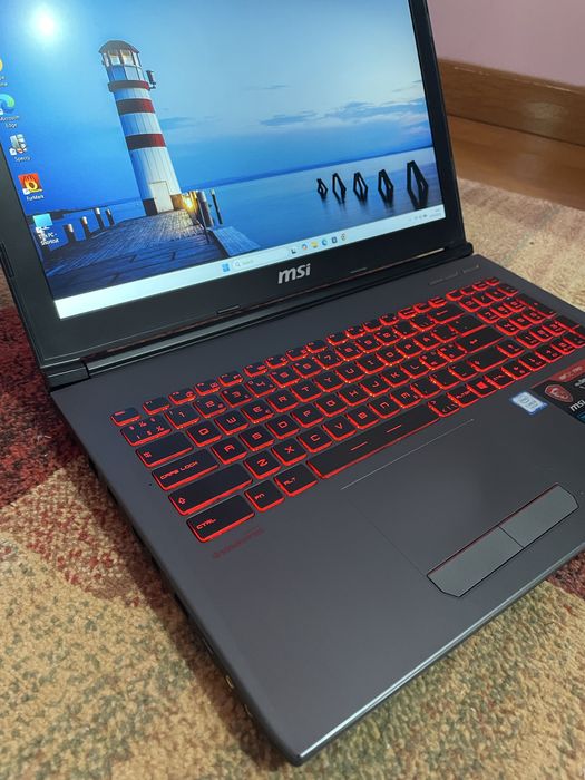 Laptop Gaming MSI GV62, 16gb ram, Gtx 1050,i5-7300Hq, Ssd