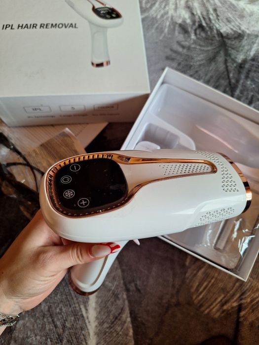 IPL epilator pentru epilare definitivă