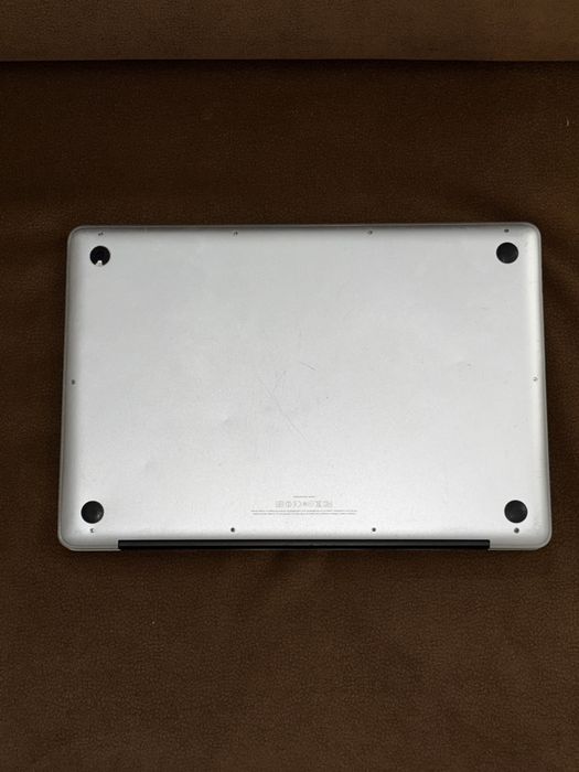Macbook Pro Mid 2012 15' 16GB ram 240 GB SSD