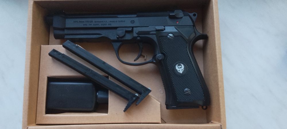 Pistol airsoft BERETTA HG 126 GREEN GAS