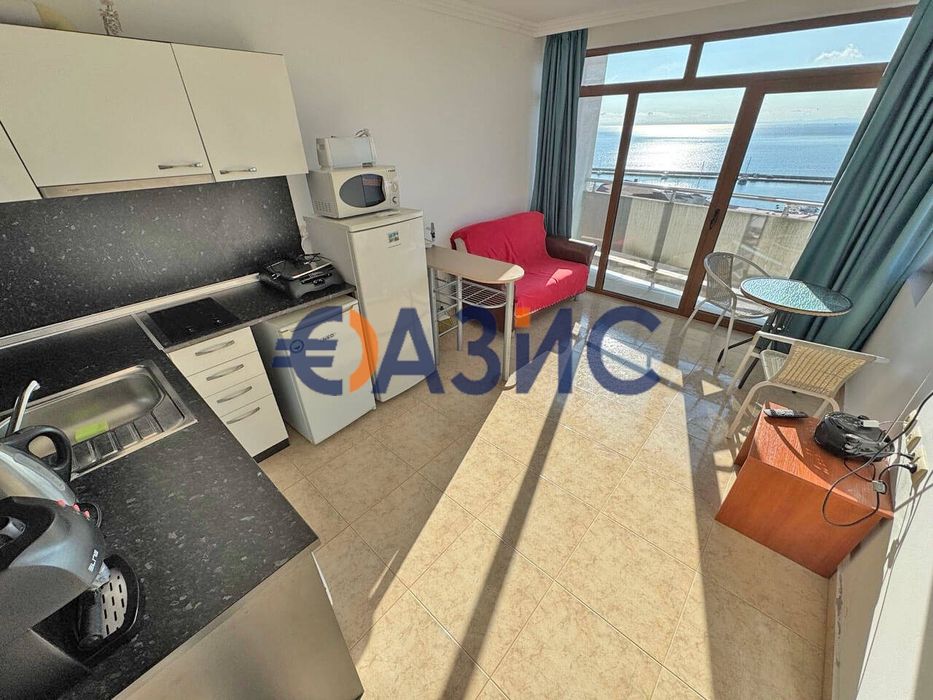 Продава се Тристаен апартамент в Свети Влас - 97 кв.м за 868 €/кв.м - Снимка #3