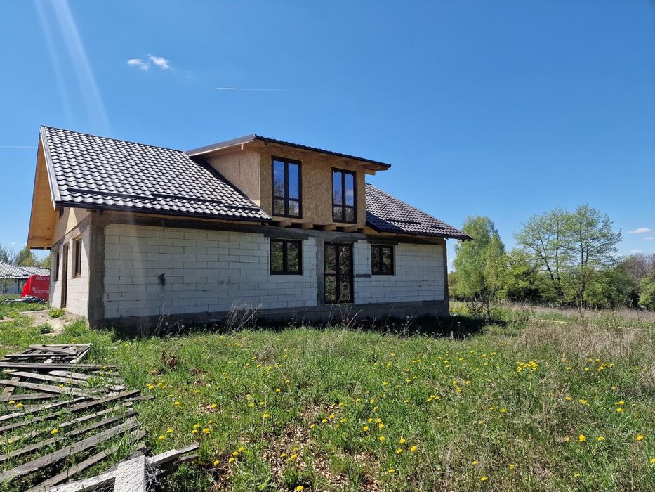 Casă nefinalizata de vânzare