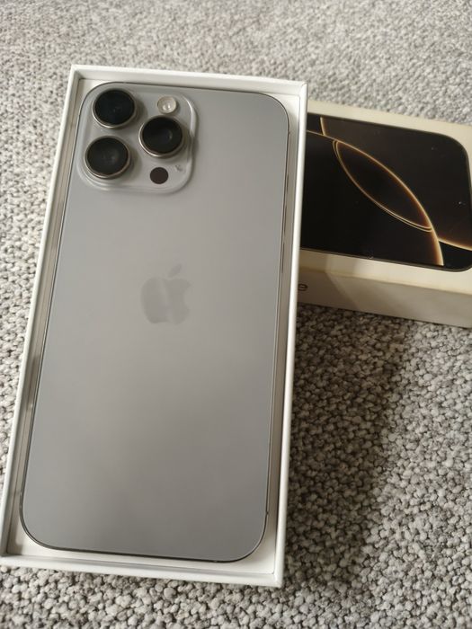 iPhone 16 pro max