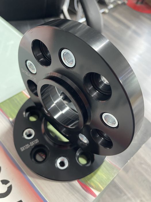 2 distantieri BMW E60/E 90 grosime 22 mm