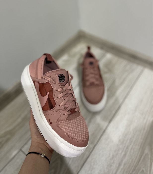 Nike Court Vision Alta Pink