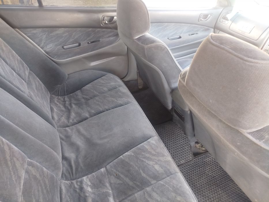 Митсубиси галант 8