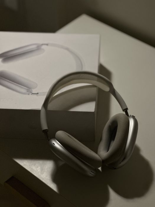 Airpods Pro max Silver