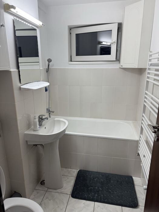 Inchiriere apartament