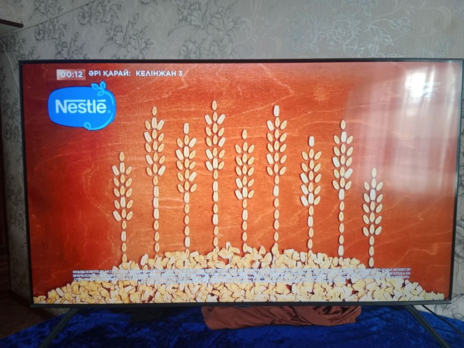 Телевизор Самсунг. Диагональ 127 см. Смарт