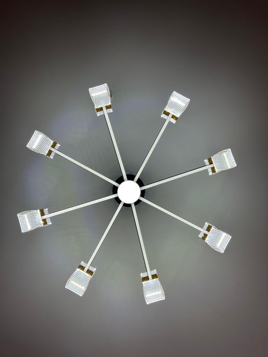 Продам Люстрю!!!